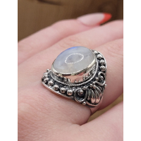 Echt zilveren Ring met maansteen maat 17